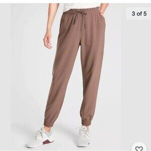 Athleta Metropolis Jogger, Size 8